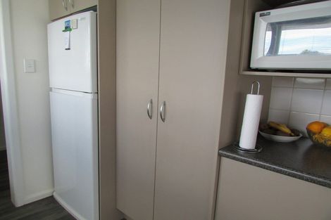 Photo of property in 39 Compton Street, Woolston, Christchurch, 8062