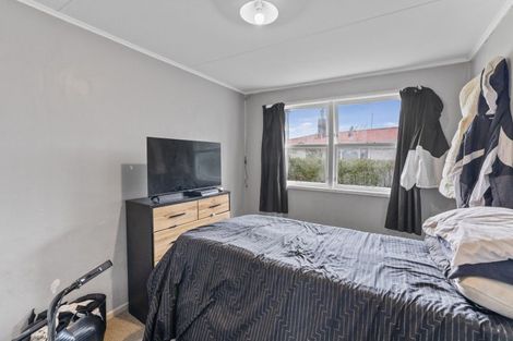 Photo of property in 13 Te Rangitautahanga Road, Turangi, 3334