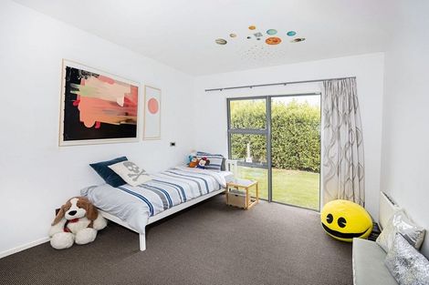 Photo of property in 12 Pendeen Crescent, Jacks Point, Queenstown, 9371