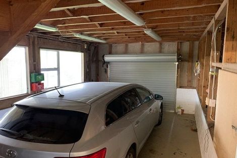 Photo of property in 16 Acacia Road, Torbay, Auckland, 0632