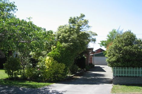 Photo of property in 99 Hawthornden Road, Avonhead, Christchurch, 8042