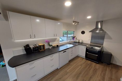 Photo of property in 25 Donovan Road, Paraparaumu Beach, Paraparaumu, 5032