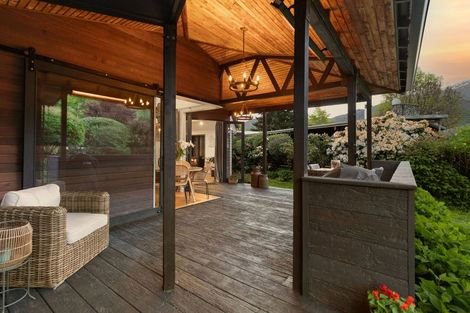 Photo of property in 18 Centennial Avenue, Arrowtown, 9302