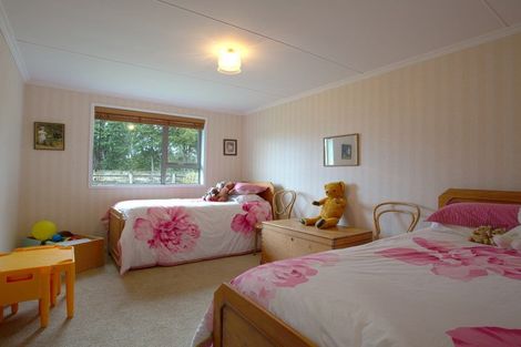 Photo of property in 73 Simon Road, Winton, 9781