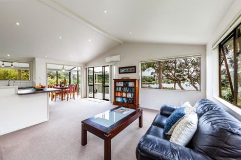 Photo of property in 60 Fidelis Avenue, Snells Beach, 0920