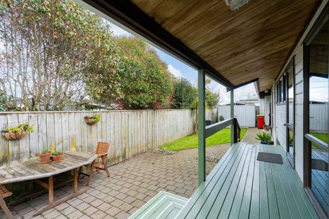 Photo of property in 27 Charles Street, Levin, 5510