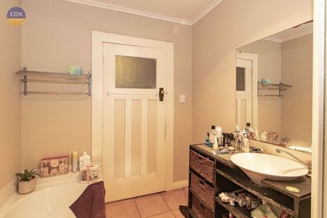 Photo of property in 205 Carlyle Street, Napier South, Napier, 4110