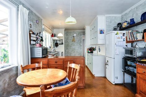 Photo of property in 100 Forest Lake Road, Forest Lake, Hamilton, 3200