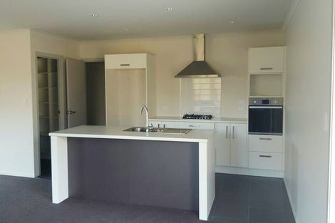 Photo of property in 19 Teatree Close, Huntington, Hamilton, 3210