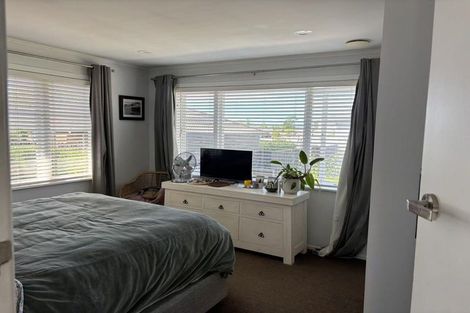 Photo of property in 5 Wiseley Road, Hobsonville, Auckland, 0618