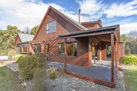 Photo of property in 721 Loburn Whiterock Road, Loburn, Rangiora, 7472