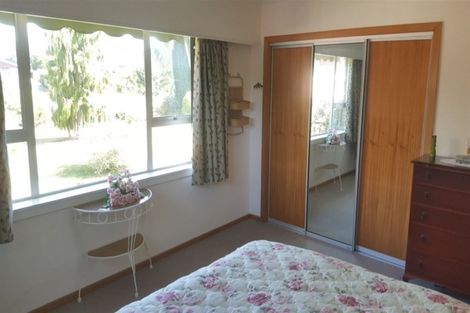 Photo of property in 69 Rhodes Street, Waimate, 7924