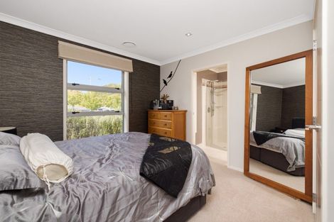 Photo of property in 6 Rexford Heights, Pyes Pa, Tauranga, 3112