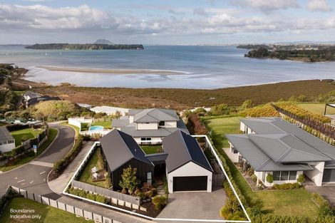 Photo of property in 1 Whitworth Lane, Omokoroa, 3114