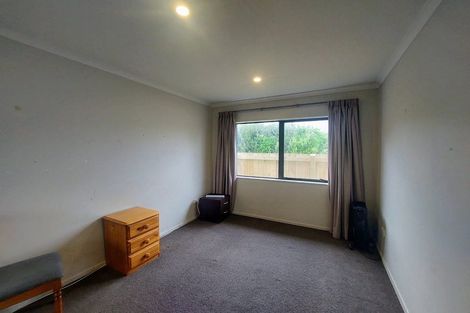 Photo of property in 9 Tapu Road, Huapai, Kumeu, 0810
