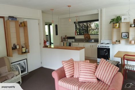 Photo of property in 2/71 Saddleback Rise, Murrays Bay, Auckland, 0630