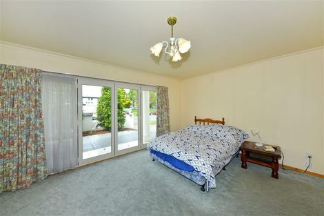 Photo of property in 87 Waimairi Road, Upper Riccarton, Christchurch, 8041