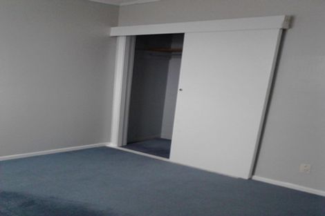 Photo of property in 6/55 Apu Crescent, Lyall Bay, Wellington, 6022