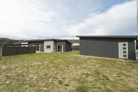 Photo of property in 39b Missy Crescent, Mount Pisa, Cromwell, 9383