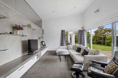 Photo of property in 15 Teagarden Close, Mairehau, Christchurch, 8052