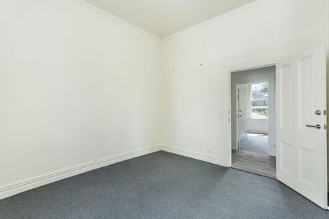 Photo of property in 39 Easther Crescent, Kew, Dunedin, 9012