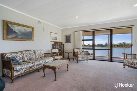 Photo of property in 16 Pohutukawa Drive, Athenree, Katikati, 3177