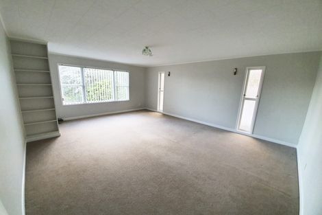 Photo of property in 488 Don Buck Road, Massey, Auckland, 0614