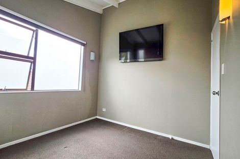 Photo of property in 25a Bay Street, Red Beach, 0932