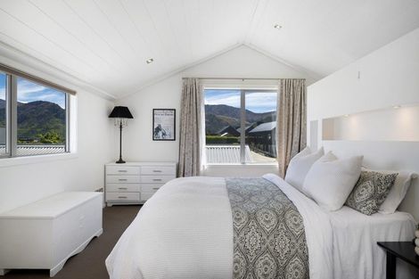 Photo of property in 24a Advance Terrace, Arrowtown, 9302