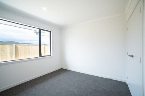 Photo of property in 35 Silicon Way, Fitzherbert, Palmerston North, 4410