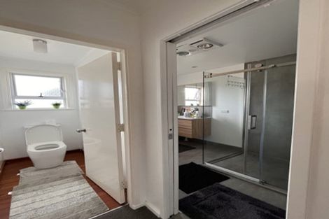 Photo of property in 5 Alamein Road, Panmure, Auckland, 1072