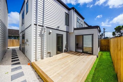Photo of property in 8e Arimu Road, Papakura, 2110