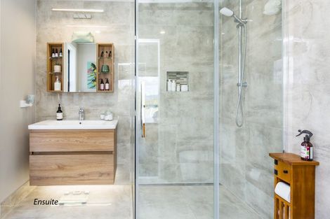 Photo of property in 263 Fairview Drive, Akatarawa, Upper Hutt, 5372