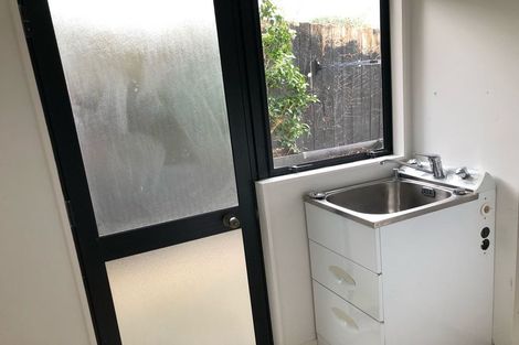 Photo of property in 54a Hattaway Avenue, Bucklands Beach, Auckland, 2012