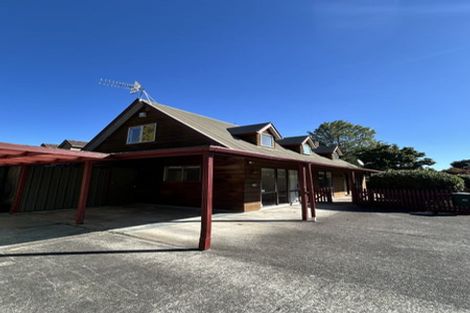 Photo of property in 142 Victoria Avenue, Hokowhitu, Palmerston North, 4410