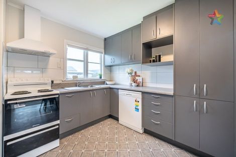 Photo of property in 37 Russell Road, Wainuiomata, Lower Hutt, 5014