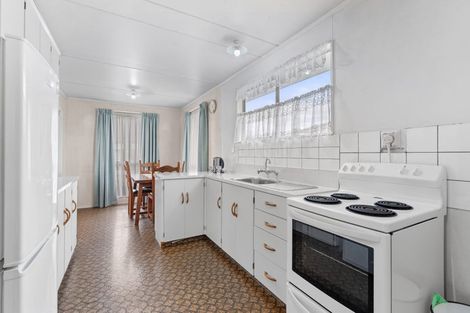 Photo of property in 12 Leeds Place, Solway, Masterton, 5810