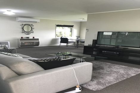 Photo of property in 87 Benmore Avenue, Cloverlea, Palmerston North, 4412