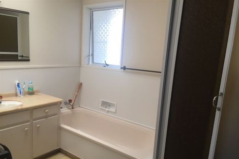 Photo of property in 3b Strathmore Way, Matua, Tauranga, 3110