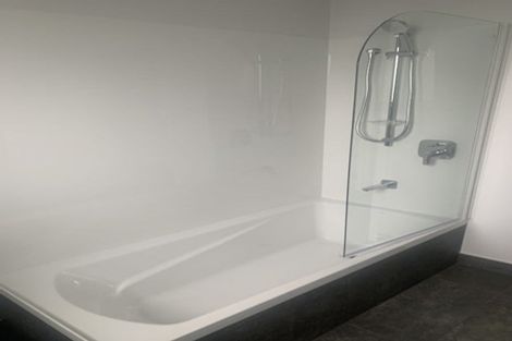 Photo of property in 8 Gards Place, Alexandra, 9320