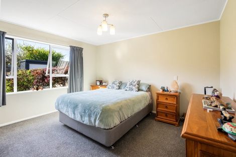Photo of property in 11 Matai Place, Hawera, 4610