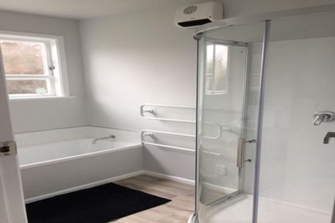 Photo of property in 17a Heather Grove, Fairfield, Lower Hutt, 5011