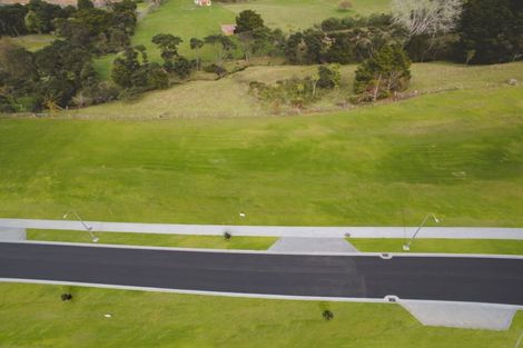 Photo of property in 114 Solan Drive, Waimauku, 0812