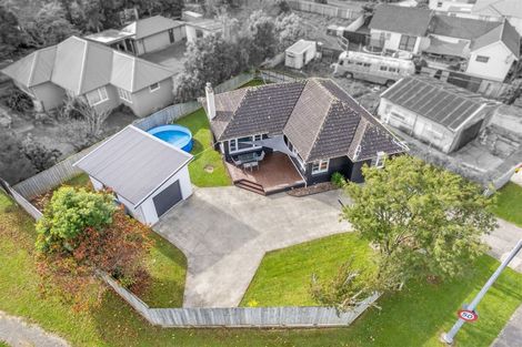 Photo of property in 1 Moeraki Road, Maoribank, Upper Hutt, 5018