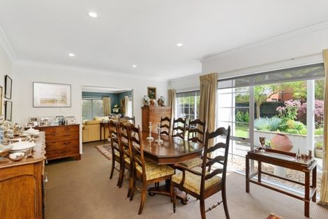 Photo of property in 28 Witbrock Crescent, Burnside, Christchurch, 8053