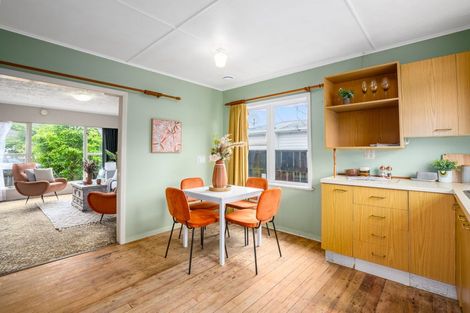 Photo of property in 76 Peel Place, Wainuiomata, Lower Hutt, 5014