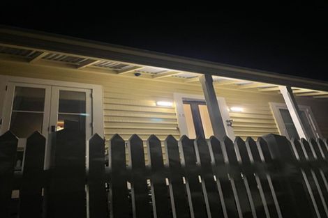 Photo of property in 10 Parliament Street, Thorndon, Wellington, 6011