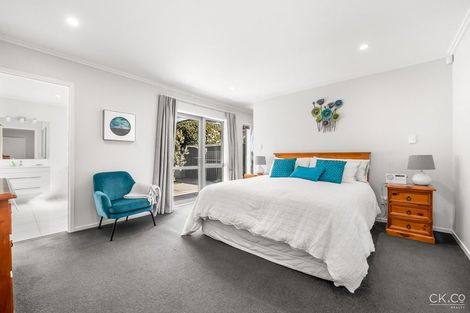 Photo of property in 23 Ashington Road, Silverstream, Upper Hutt, 5019