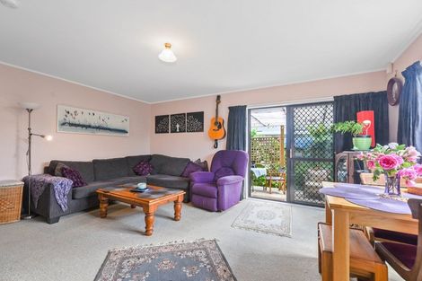 Photo of property in 20b Crawshaw Drive, Nawton, Hamilton, 3200