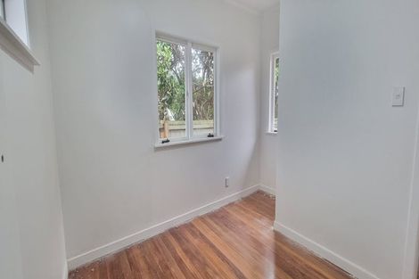 Photo of property in 4 Melrose Road East, Hillsborough, Auckland, 1042